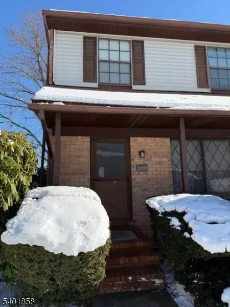 125 Riva Dr #125, Hackettstown, NJ 07840