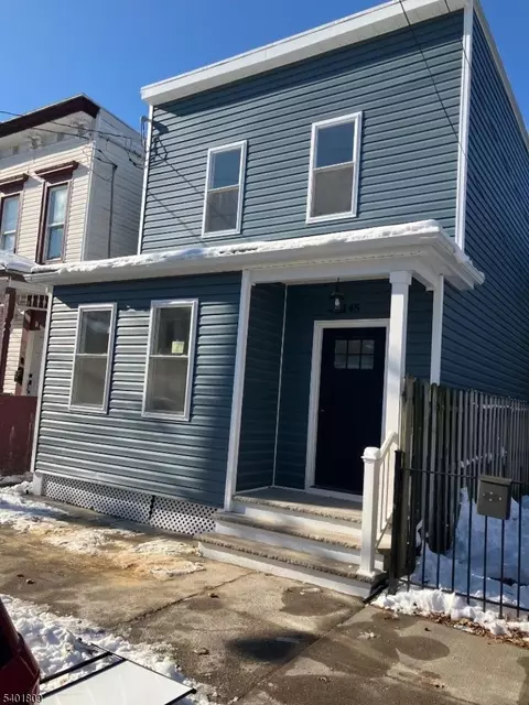 445 S 17th St, Newark, NJ 07103