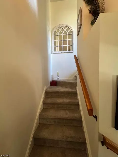 36 Stevens Ct, Bedminster, NJ 07921 photo 11