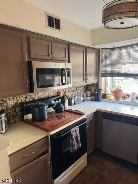 36 Stevens Ct, Bedminster, NJ 07921 photo 6