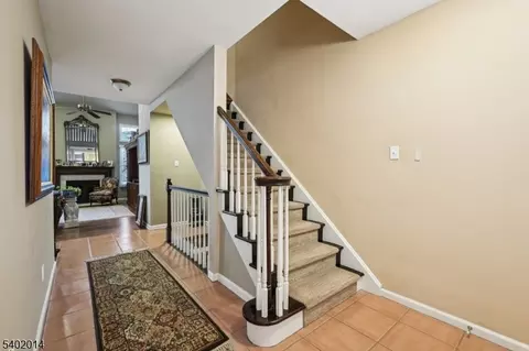 12 Hadley Ln, Wayne, NJ 07470 photo 5