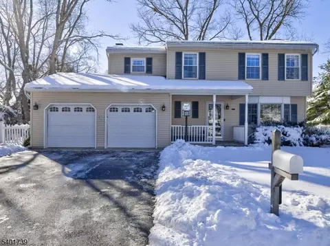 169 Lenox St, Brick Twp, NJ 08724