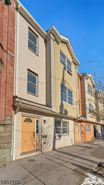 16 E Kinney St, Newark, NJ 07102