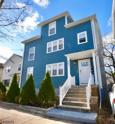 487 S 20th St, Irvington, NJ 07111