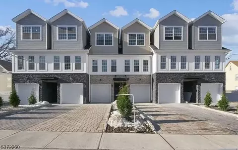 93 Prospect St #6, Garfield, NJ 07026