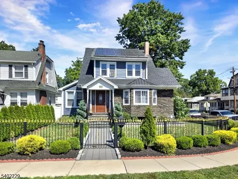 64 Van Houten Pl, Belleville, NJ 07109