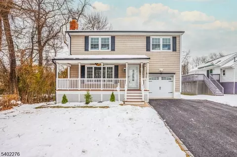 119 East Rd, Belford, NJ 07718