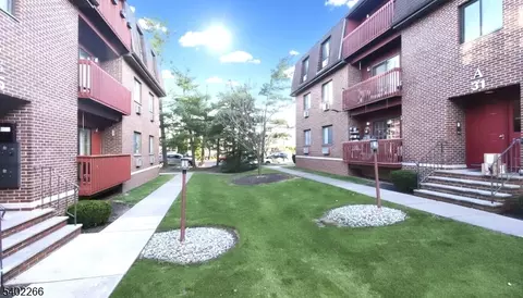 666 Mill St, Belleville, NJ 07109