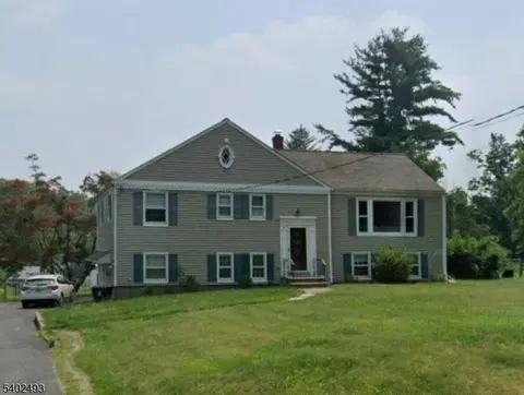 10 Cross Rd, Hanover Twp, NJ 07950