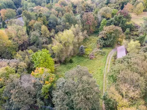 111 Schooleys Mtn Rd, Washington Twp, NJ 07853