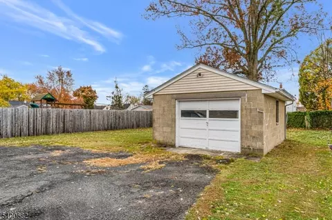 554 E Main St, Bridgewater, NJ 08807 photo 22