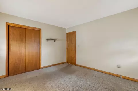 554 E Main St, Bridgewater, NJ 08807 photo 20