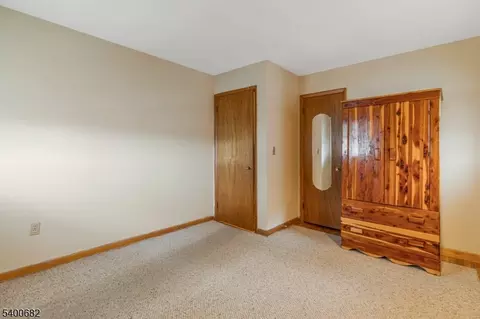 554 E Main St, Bridgewater, NJ 08807 photo 17