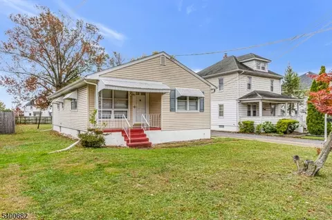 554 E Main St, Bridgewater, NJ 08807 photo 2