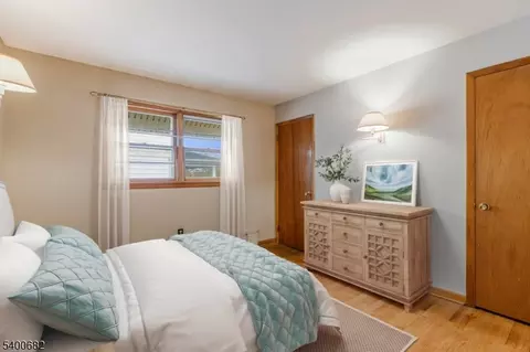 554 E Main St, Bridgewater, NJ 08807 photo 13