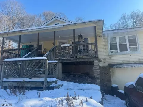 328 Amity Rd, Byram Twp, NJ 07821