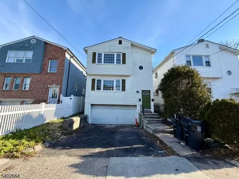 188 Fabyan Pl, Newark, NJ 07112