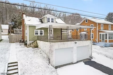 41 Nunn Ave, Washington, NJ 07882