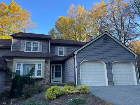 9 Killdeer Dr, Hackettstown, NJ 07840