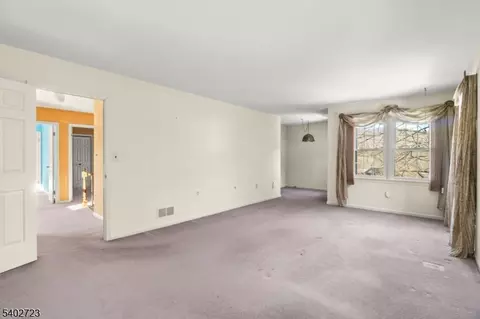 9 Killdeer Dr, Hackettstown, NJ 07840 photo 16