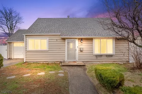 39 Prospect Ave, Edison, NJ 08817