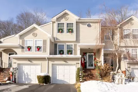 208 Canal Way, Hackettstown, NJ 07840
