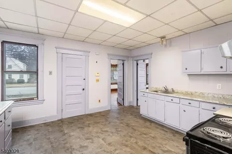 77 Baker Ave, Dover, NJ 07801 photo 14