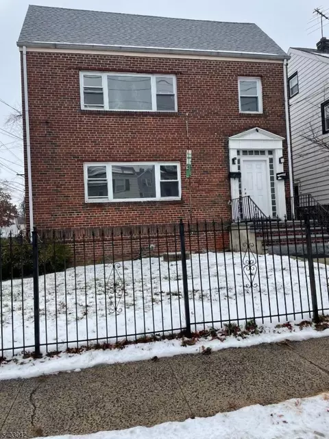 142 Ivy St, Newark, NJ 07106