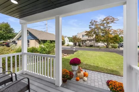 78 Maple Ln, Wayne, NJ 07470 photo 12