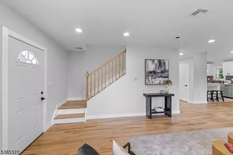 78 Maple Ln, Wayne, NJ 07470 photo 14