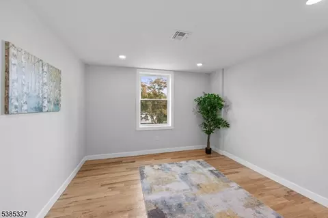 78 Maple Ln, Wayne, NJ 07470 photo 35