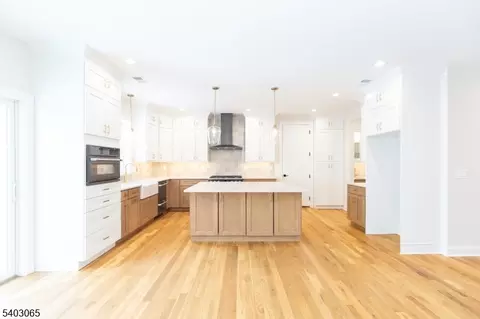 86 Albert Ave, Edison, NJ 08837 photo 14