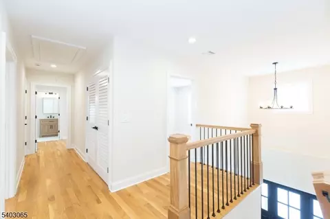 86 Albert Ave, Edison, NJ 08837 photo 25