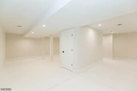 86 Albert Ave, Edison, NJ 08837 photo 47