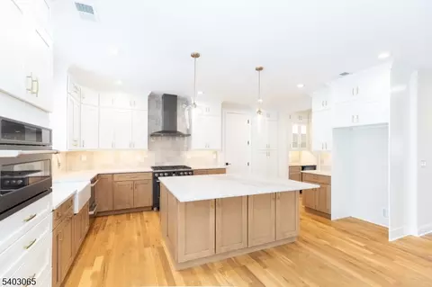 86 Albert Ave, Edison, NJ 08837 photo 13