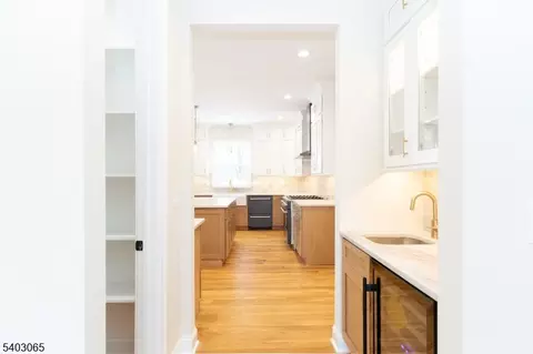 86 Albert Ave, Edison, NJ 08837 photo 8