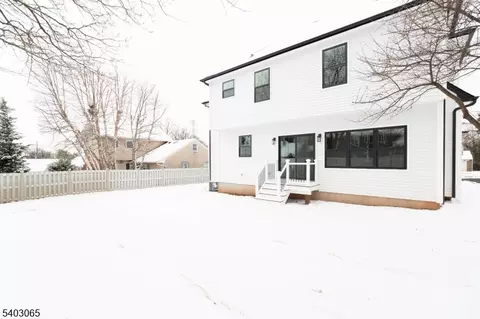 86 Albert Ave, Edison, NJ 08837 photo 49