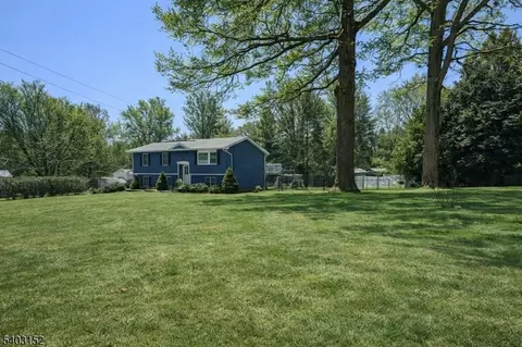 2 Robert St, Flanders, NJ 07836 photo 38