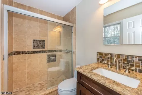 2 Robert St, Flanders, NJ 07836 photo 18