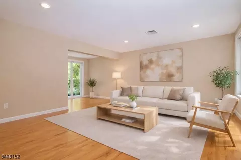 2 Robert St, Flanders, NJ 07836 photo 8