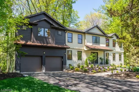6 Buttenheim Ter, Madison, NJ 07940