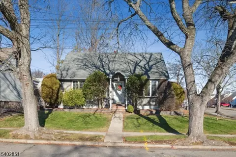 1 Rutan Pl, Bloomfield, NJ 07003