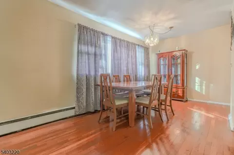 916 Stuyvesant Ave, Irvington, NJ 07111