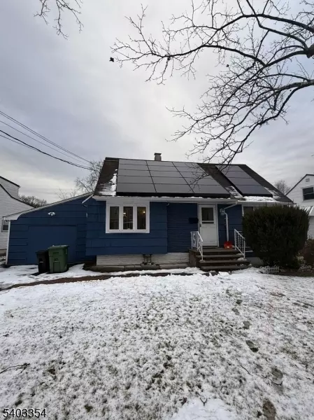 14 Colonial Rd, Roselle, NJ 07203