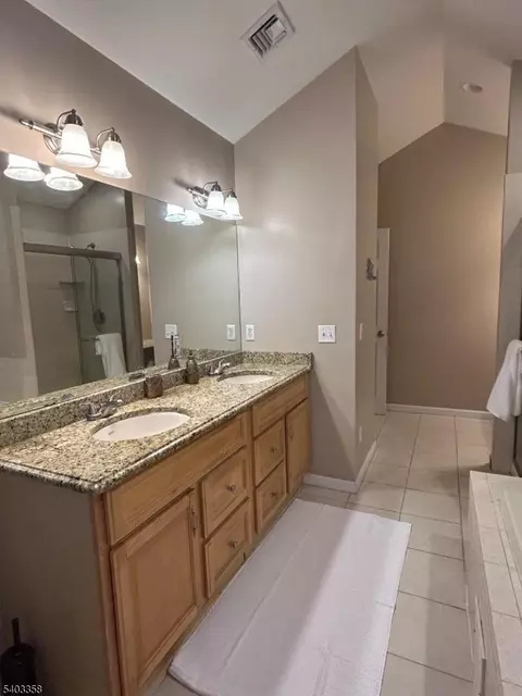 150 Montrose Ave, South Plainfield, NJ 07080