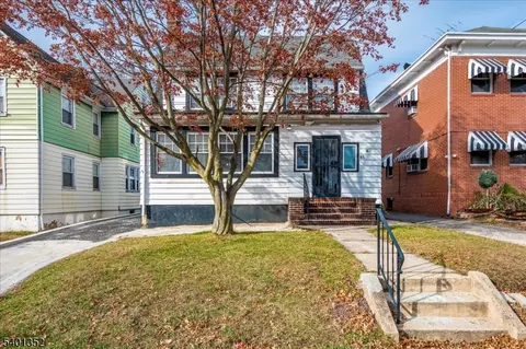85 Hillcrest Ter, East Orange, NJ 07018