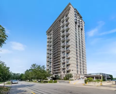 160 Overlook Ave #7A, Hackensack, NJ 07601 photo 4