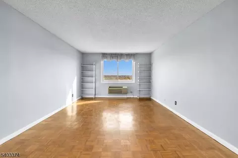 160 Overlook Ave #7A, Hackensack, NJ 07601 photo 28