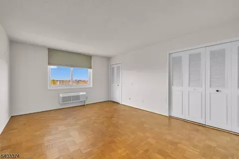 160 Overlook Ave #7A, Hackensack, NJ 07601 photo 32