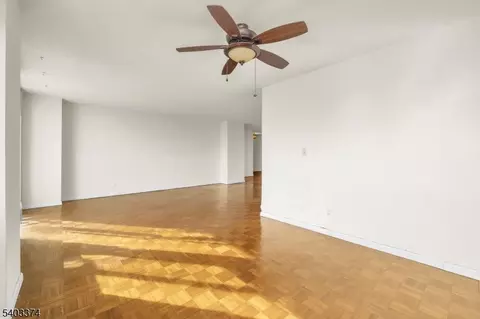 160 Overlook Ave #7A, Hackensack, NJ 07601 photo 19